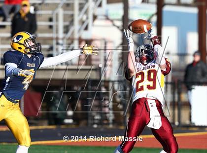 Thumbnail 3 in Ledyard vs. St. Joseph (CIAC Class M-Small Final) photogallery.