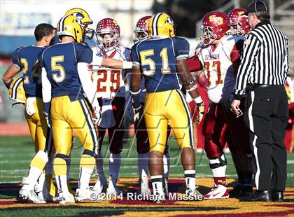 Thumbnail 3 in Ledyard vs. St. Joseph (CIAC Class M-Small Final) photogallery.