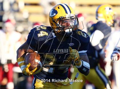 Thumbnail 1 in Ledyard vs. St. Joseph (CIAC Class M-Small Final) photogallery.