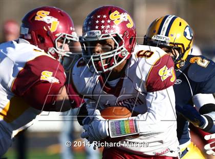 Thumbnail 2 in Ledyard vs. St. Joseph (CIAC Class M-Small Final) photogallery.