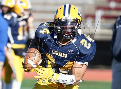 Thumbnail 3 in Ledyard vs. St. Joseph (CIAC Class M-Small Final) photogallery.