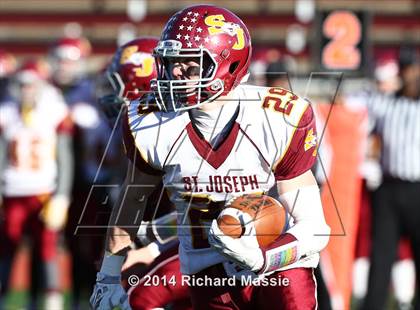 Thumbnail 1 in Ledyard vs. St. Joseph (CIAC Class M-Small Final) photogallery.