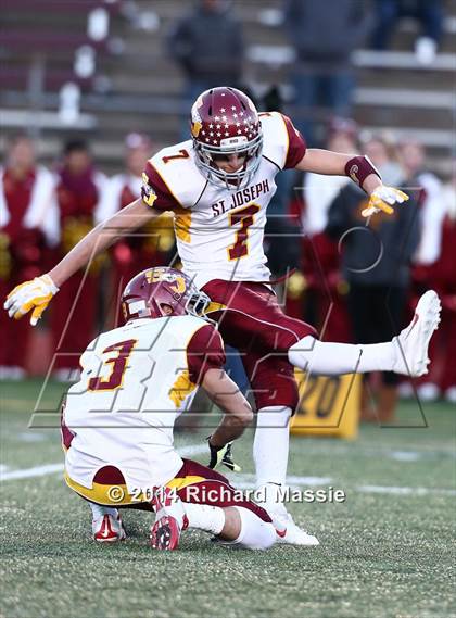 Thumbnail 1 in Ledyard vs. St. Joseph (CIAC Class M-Small Final) photogallery.