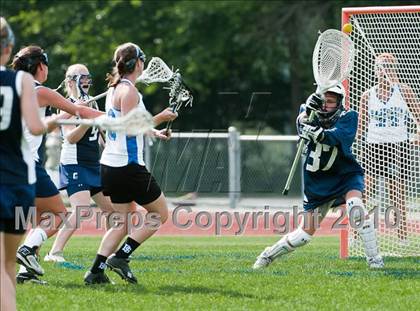 Thumbnail 2 in Cohasset vs. Dover-Sherborn (MIAA Division 2 South 1st Round) photogallery.