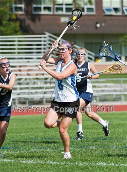 Thumbnail 2 in Cohasset vs. Dover-Sherborn (MIAA Division 2 South 1st Round) photogallery.