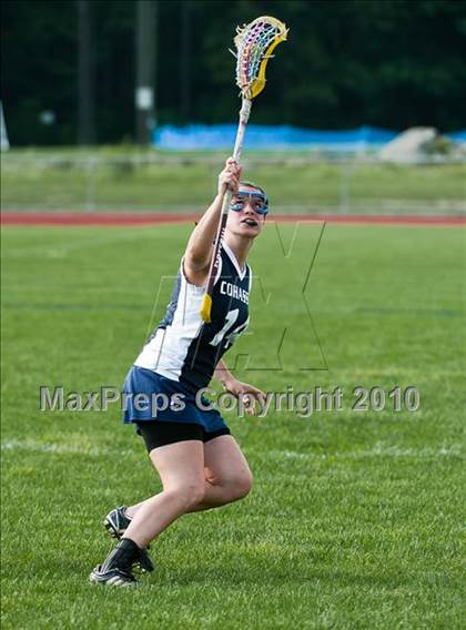 Thumbnail 1 in Cohasset vs. Dover-Sherborn (MIAA Division 2 South 1st Round) photogallery.