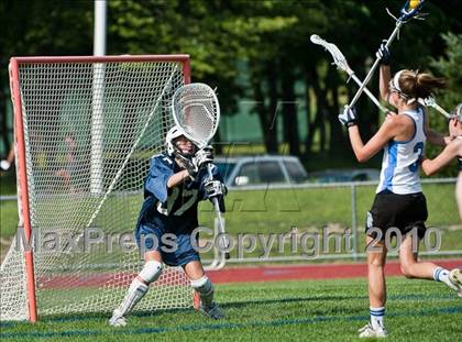 Thumbnail 2 in Cohasset vs. Dover-Sherborn (MIAA Division 2 South 1st Round) photogallery.