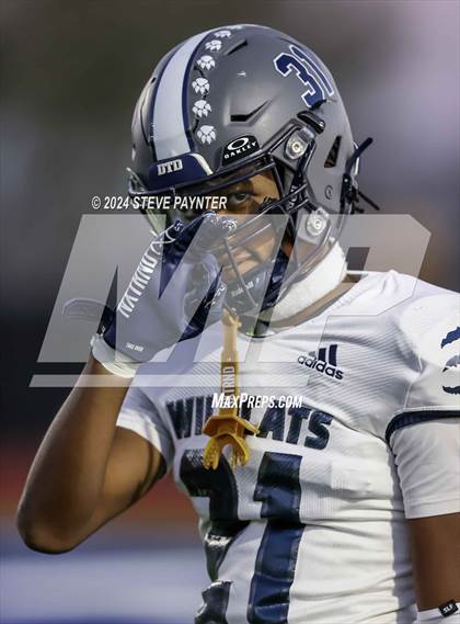 Thumbnail 1 in Willow Canyon vs Canyon View photogallery.