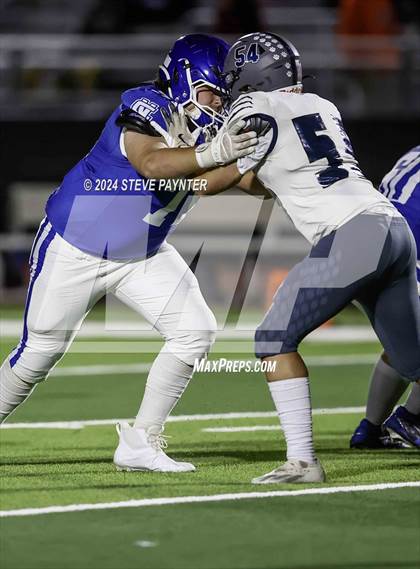 Thumbnail 1 in Willow Canyon vs Canyon View photogallery.