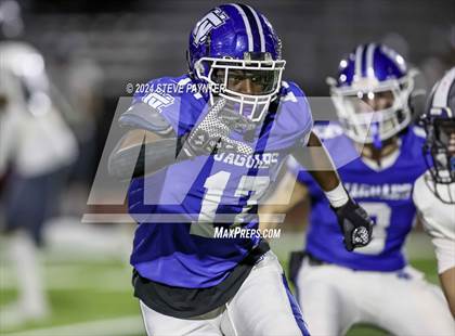 Thumbnail 1 in Willow Canyon vs Canyon View photogallery.