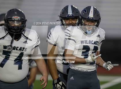 Thumbnail 1 in Willow Canyon vs Canyon View photogallery.