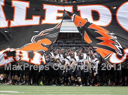 Thumbnail 1 in Manvel vs. Aledo (UIL 4A Division 2 Final) photogallery.