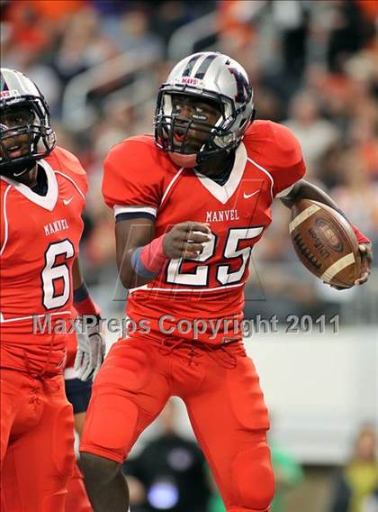 Thumbnail 2 in Manvel vs. Aledo (UIL 4A Division 2 Final) photogallery.