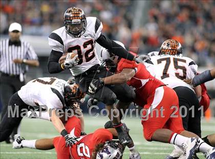 Thumbnail 3 in Manvel vs. Aledo (UIL 4A Division 2 Final) photogallery.