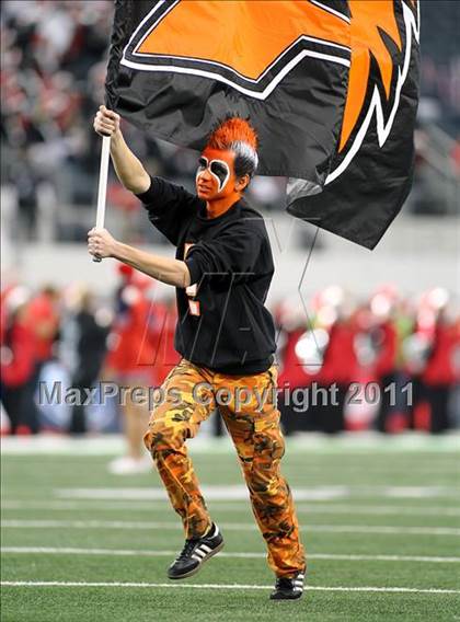 Thumbnail 2 in Manvel vs. Aledo (UIL 4A Division 2 Final) photogallery.