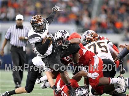 Thumbnail 1 in Manvel vs. Aledo (UIL 4A Division 2 Final) photogallery.