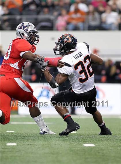 Thumbnail 3 in Manvel vs. Aledo (UIL 4A Division 2 Final) photogallery.