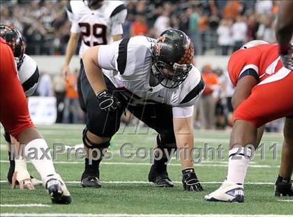 Thumbnail 1 in Manvel vs. Aledo (UIL 4A Division 2 Final) photogallery.