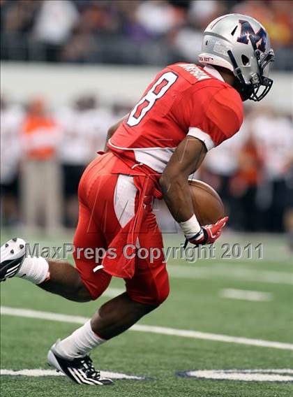 Thumbnail 1 in Manvel vs. Aledo (UIL 4A Division 2 Final) photogallery.