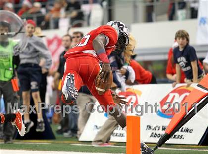 Thumbnail 2 in Manvel vs. Aledo (UIL 4A Division 2 Final) photogallery.