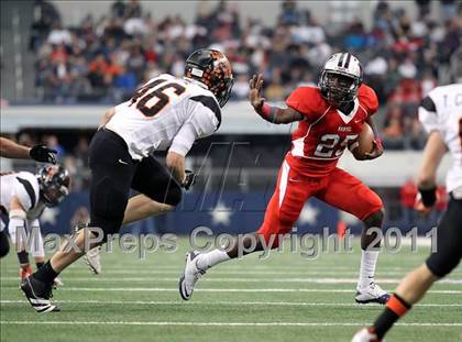 Thumbnail 1 in Manvel vs. Aledo (UIL 4A Division 2 Final) photogallery.