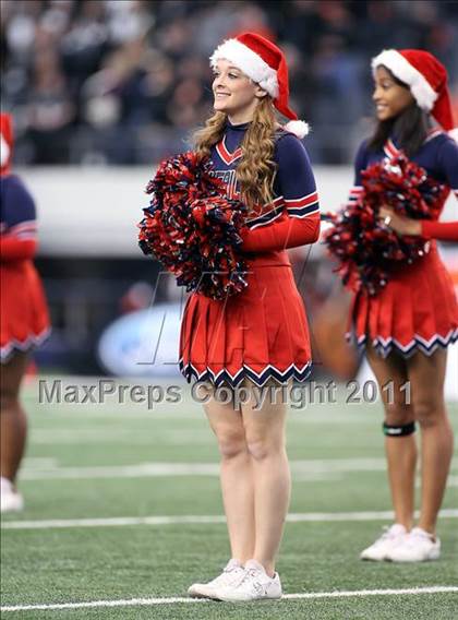 Thumbnail 3 in Manvel vs. Aledo (UIL 4A Division 2 Final) photogallery.