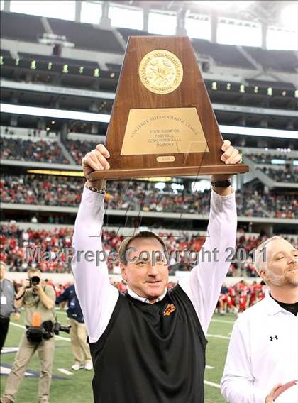 Thumbnail 2 in Manvel vs. Aledo (UIL 4A Division 2 Final) photogallery.