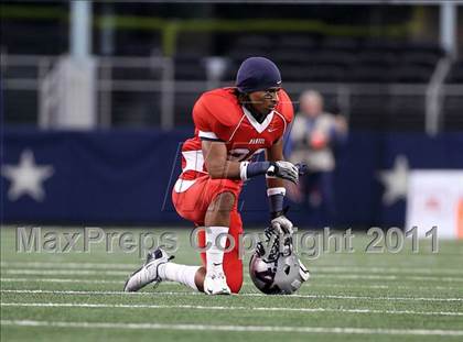 Thumbnail 2 in Manvel vs. Aledo (UIL 4A Division 2 Final) photogallery.