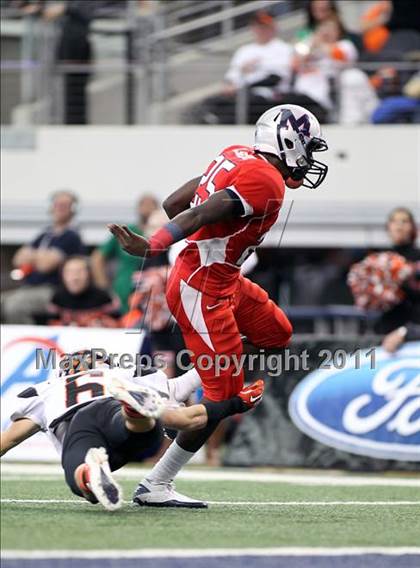 Thumbnail 1 in Manvel vs. Aledo (UIL 4A Division 2 Final) photogallery.