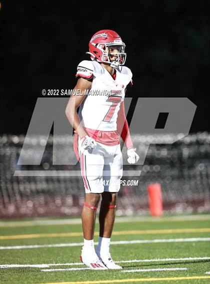 Thumbnail 1 in  Burroughs @ Harvard-Westlake photogallery.