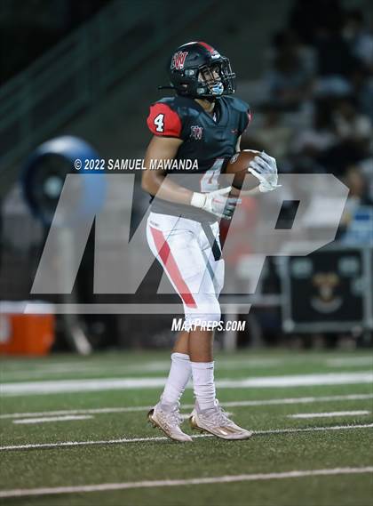 Thumbnail 1 in  Burroughs @ Harvard-Westlake photogallery.