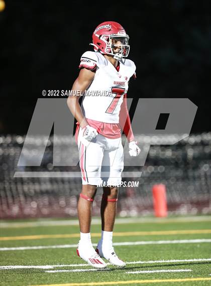 Thumbnail 3 in  Burroughs @ Harvard-Westlake photogallery.