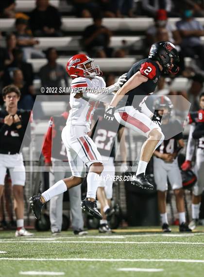 Thumbnail 1 in  Burroughs @ Harvard-Westlake photogallery.