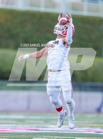 Thumbnail 1 in  Burroughs @ Harvard-Westlake photogallery.