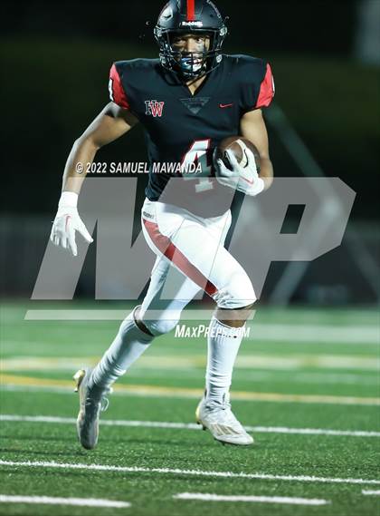 Thumbnail 3 in  Burroughs @ Harvard-Westlake photogallery.