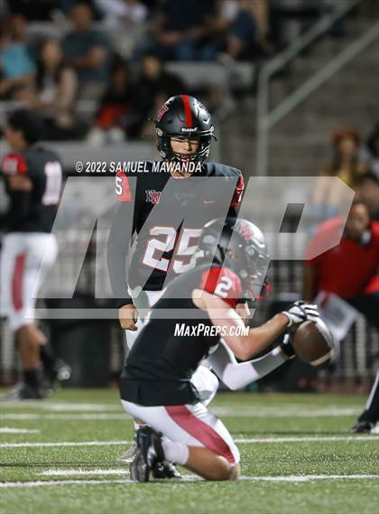 Thumbnail 1 in  Burroughs @ Harvard-Westlake photogallery.