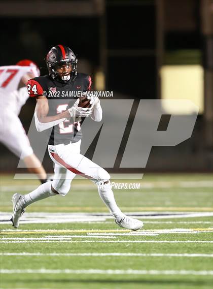 Thumbnail 2 in  Burroughs @ Harvard-Westlake photogallery.