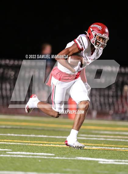 Thumbnail 3 in  Burroughs @ Harvard-Westlake photogallery.