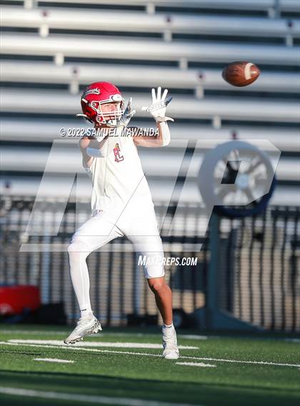Thumbnail 2 in  Burroughs @ Harvard-Westlake photogallery.