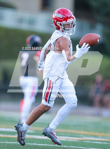 Thumbnail 2 in  Burroughs @ Harvard-Westlake photogallery.