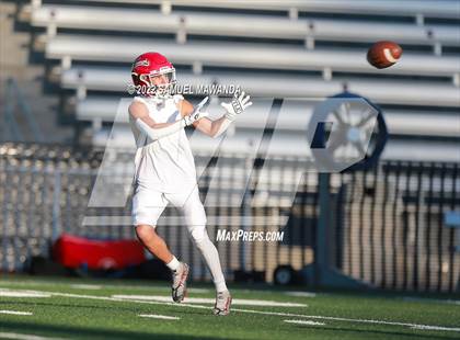 Thumbnail 1 in  Burroughs @ Harvard-Westlake photogallery.