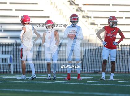 Thumbnail 2 in  Burroughs @ Harvard-Westlake photogallery.