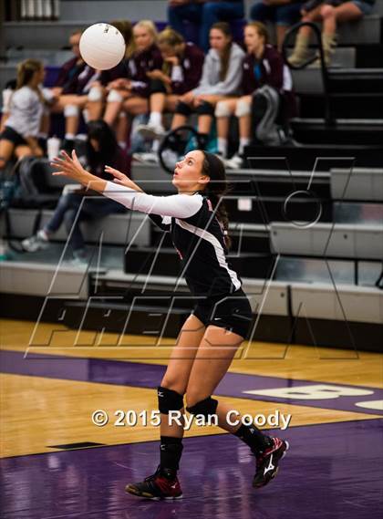 Thumbnail 2 in Nettleton vs Northside (Fayetteville Volleyball Challenge) photogallery.