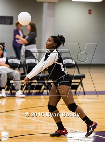 Thumbnail 1 in Nettleton vs Northside (Fayetteville Volleyball Challenge) photogallery.