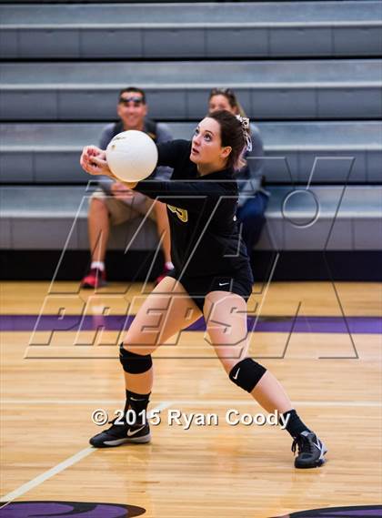 Thumbnail 1 in Nettleton vs Northside (Fayetteville Volleyball Challenge) photogallery.