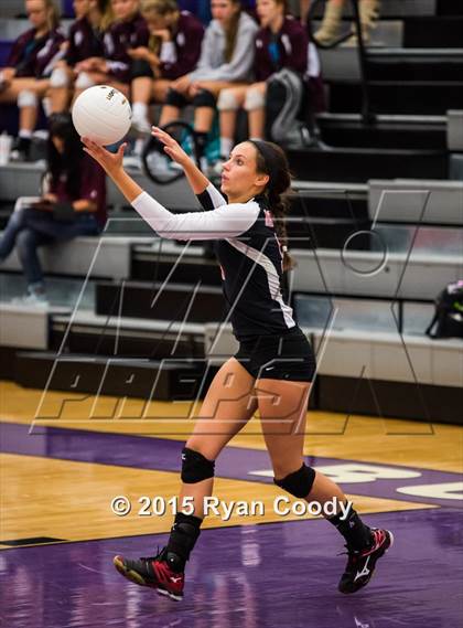 Thumbnail 1 in Nettleton vs Northside (Fayetteville Volleyball Challenge) photogallery.