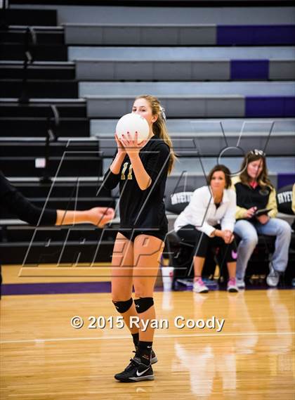 Thumbnail 3 in Nettleton vs Northside (Fayetteville Volleyball Challenge) photogallery.