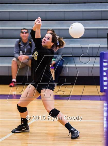 Thumbnail 2 in Nettleton vs Northside (Fayetteville Volleyball Challenge) photogallery.