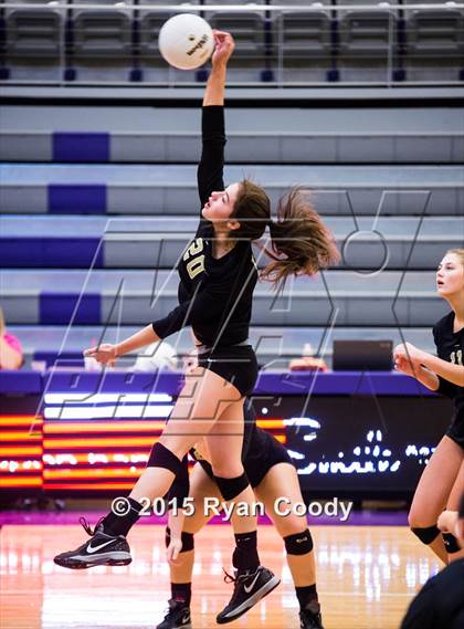 Thumbnail 2 in Nettleton vs Northside (Fayetteville Volleyball Challenge) photogallery.