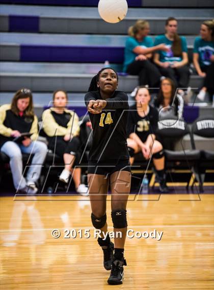 Thumbnail 1 in Nettleton vs Northside (Fayetteville Volleyball Challenge) photogallery.